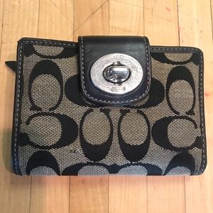 ADORABLE COACH WALLET